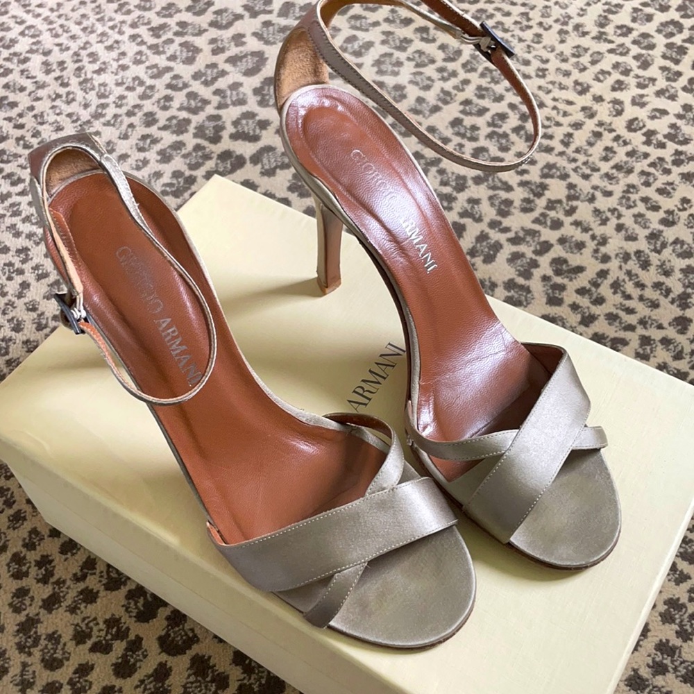Giorgio Armani Taupe Silk Heels Size 36.5